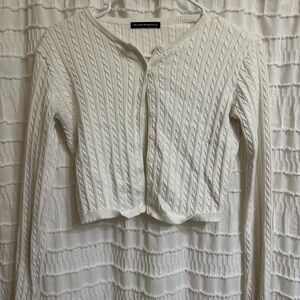 Brandy Melville cropped cardigan